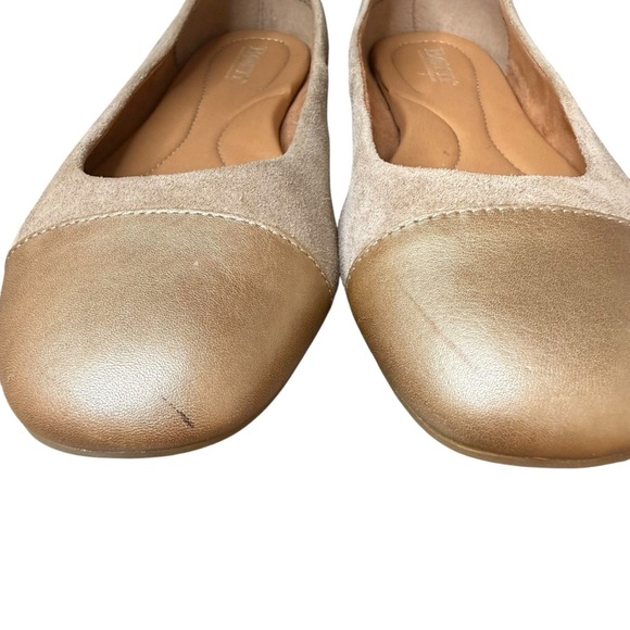 Born | Women's Tan Batti Flats with Gold Cap Toe | Sz 7.5M - Picture 5 of 6